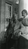 Unknown artist (19th century): Photograph of Alfred A. De Pass with daughter, photograph, 15 x 10.5 cms. Presented by Catherine Wallace.
