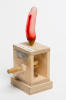 Newstead, Keith (1956 - 2020): Ce n'est pas un pouce, signed and dated 2004, automaton, 19 cms height. Presented by Newstead, Keith.